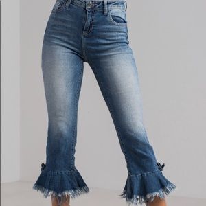 Frayed hem denim